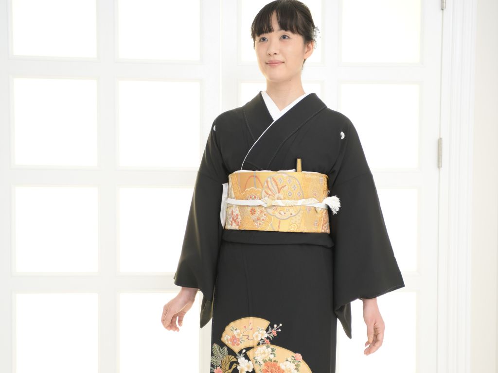 黒留袖レンタル